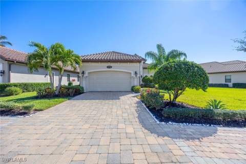 6550 Roma Way, Naples FL - photo 9 of 47