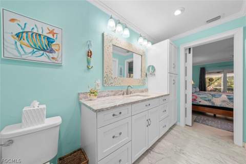 1056 S Yachtsman Dr, Sanibel FL - photo 15 of 35