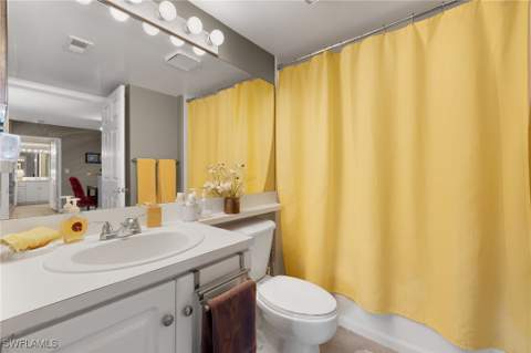 1835 Florida Club Cir 3103, Naples FL - photo 18 of 32