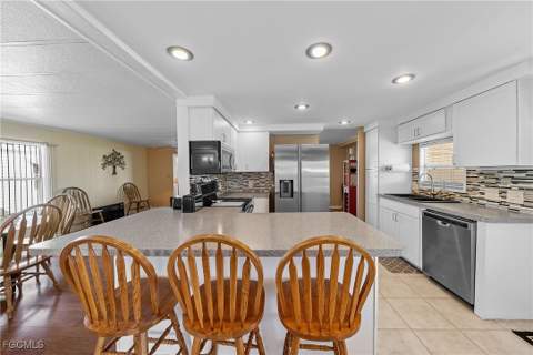 274 Boros Dr, North Fort Myers FL - photo 14 of 46