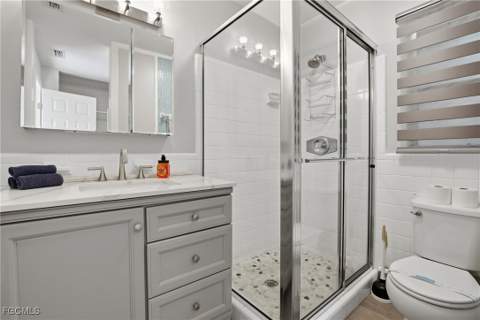 1432 Windsor Ct, Cape Coral FL - photo 13 of 35
