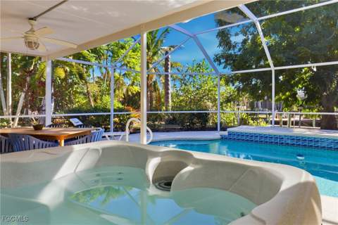 1432 Windsor Ct, Cape Coral FL - photo 21 of 35