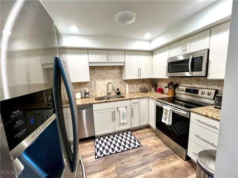 220 Seaview Ct 504, Marco Island FL - photo 11 of 29