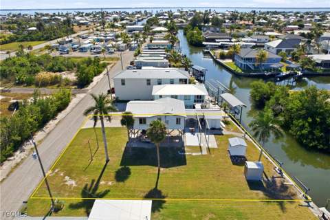 2661 Bamboo St, St James City FL - photo 12 of 20