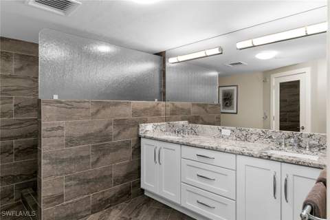 980 Cape Marco Dr 508, Marco Island FL - photo 23 of 44