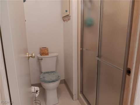 610 Friendly Pl, North Fort Myers FL - photo 6 of 17