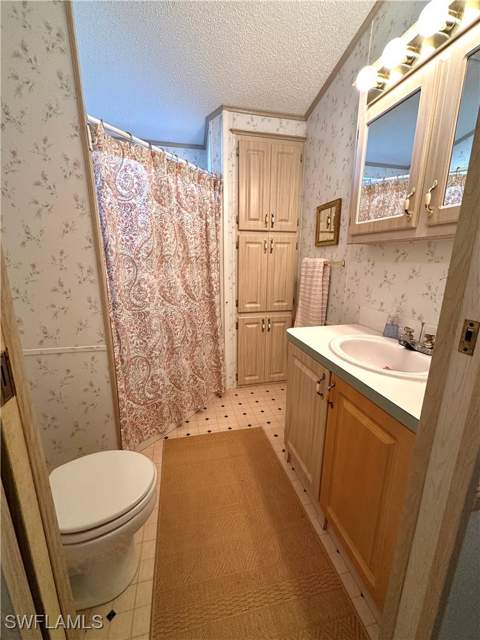 4520 Candlestick Ct E, Estero FL - photo 11 of 12