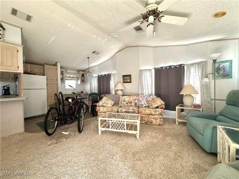 4520 Candlestick Ct E, Estero FL - photo 6 of 12