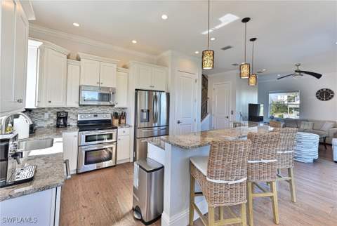 26515 Hickory Blvd, Bonita Springs FL - photo 10 of 32
