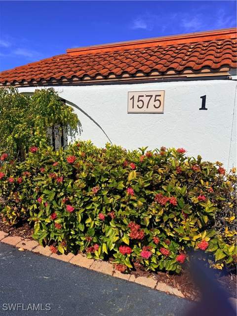 1575 Curlew Ave W 1, Naples FL - photo 16 of 39