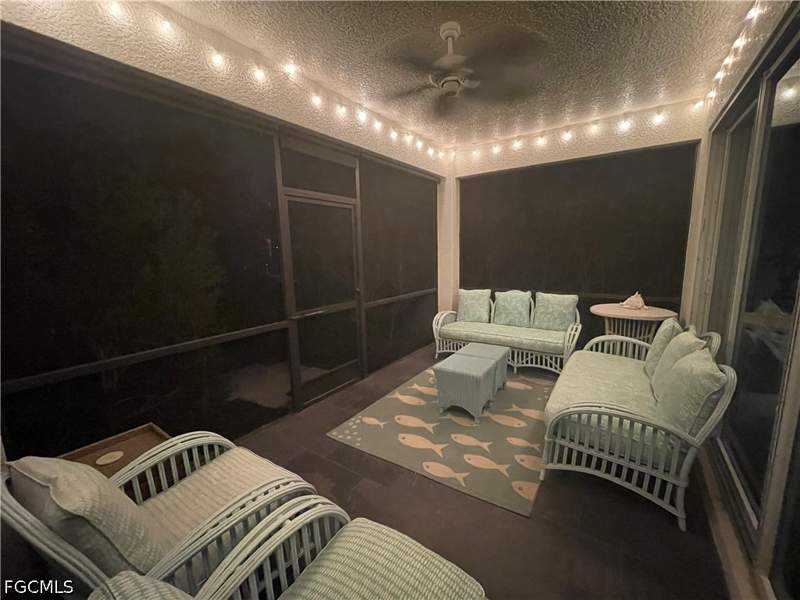 2 bedroom SingleFamilyResidence at 10640 Camarelle Cir, Camarelle, Fort Myers — photo 2