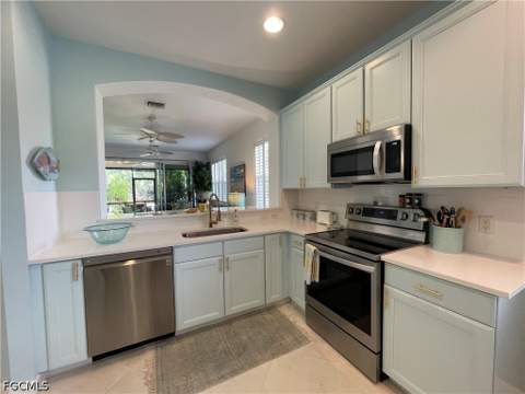 10640 Camarelle Cir, Fort Myers FL - photo 20 of 50