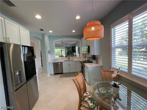 10640 Camarelle Cir, Fort Myers FL - photo 21 of 50