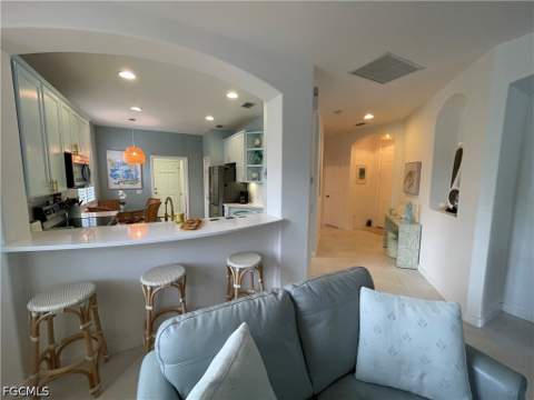 10640 Camarelle Cir, Fort Myers FL - photo 7 of 50