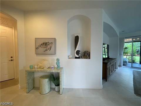 10640 Camarelle Cir, Fort Myers FL - photo 8 of 50