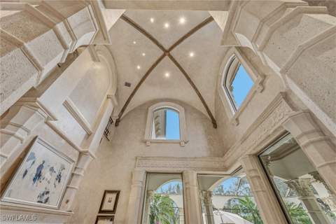 9960 Brassie Bend, Naples FL - photo 9 of 48