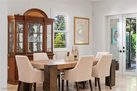 4778 Europa Dr, Naples FL - photo 8 of 37