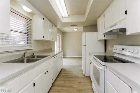 19116 Coconut Rd, Fort Myers FL - photo 7 of 15