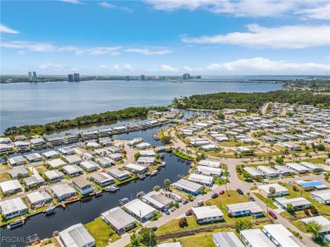 5524 Ben Franklin Ln, North Fort Myers FL - photo 21 of 42