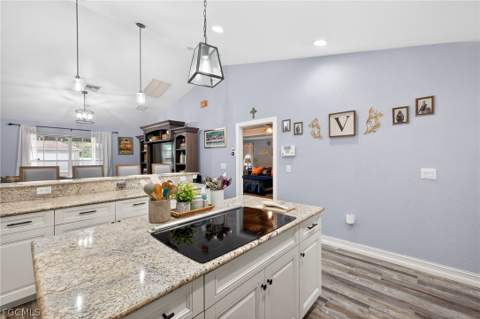 2807 52nd St SW, Lehigh Acres FL - photo 12 of 26