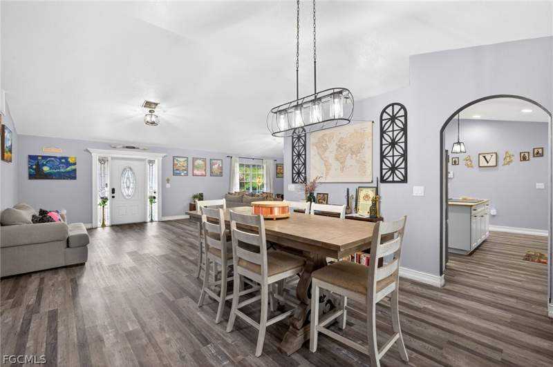 4 bedroom SingleFamilyResidence at 2807 52nd St SW, Lehigh Acres, Lehigh Acres — photo 2