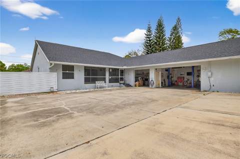 2807 52nd St SW, Lehigh Acres FL - photo 23 of 26