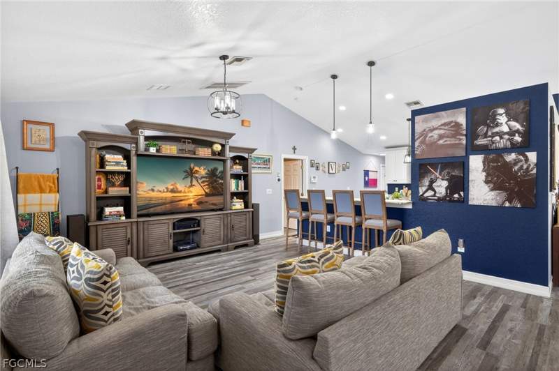 4 bedroom SingleFamilyResidence at 2807 52nd St SW, Lehigh Acres, Lehigh Acres — photo 5