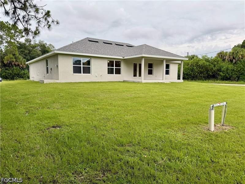 4 bedroom SingleFamilyResidence at 4707 Ruth Ave N, Lehigh Acres, Lehigh Acres — photo 3