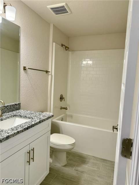 4707 Ruth Ave N, Lehigh Acres FL - photo 9 of 31