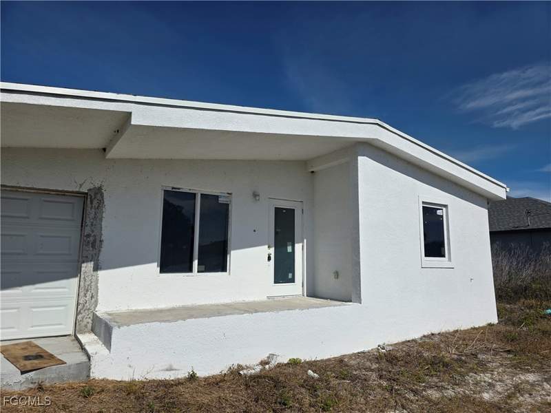 3 bedroom SingleFamilyResidence at 3030 39th ST SW, LEHIGH ACRES, Lehigh Acres — photo 3