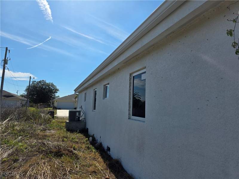 3 bedroom SingleFamilyResidence at 3030 39th ST SW, LEHIGH ACRES, Lehigh Acres — photo 5