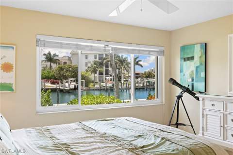 860 Panama Ct 103, Marco Island FL - photo 15 of 49