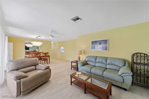 378 Palm Dr 4, Naples FL - photo 16 of 50