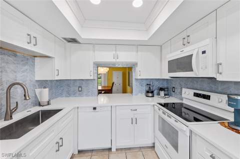 378 Palm Dr 4, Naples FL - photo 9 of 50