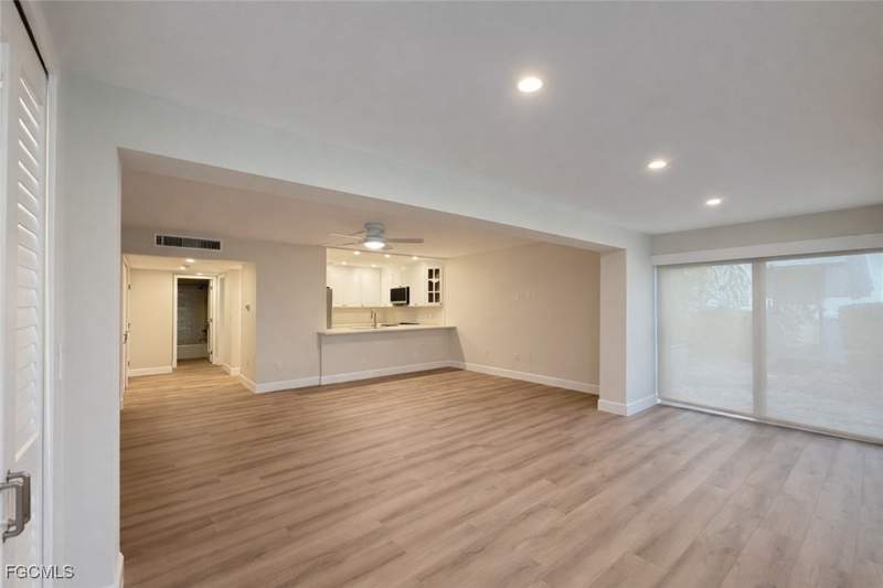 2 bedroom Condominium at 760 Sextant Dr 841, Mariner Pointe Condo, Sanibel — photo 5