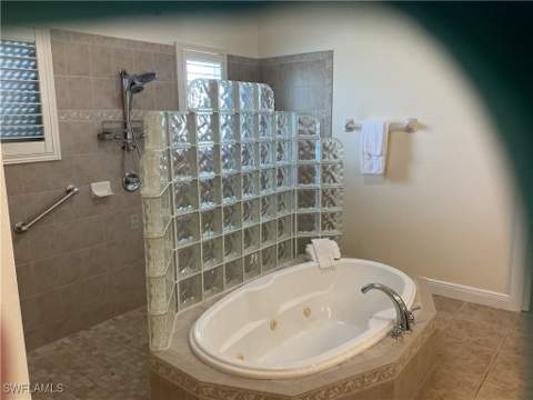2605 Beach Pkwy W, Cape Coral FL - photo 11 of 22
