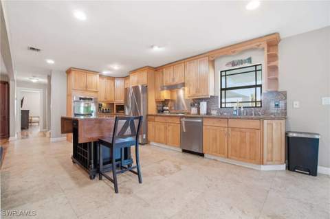 407 Copeland Ave N, Everglades City FL - photo 24 of 49