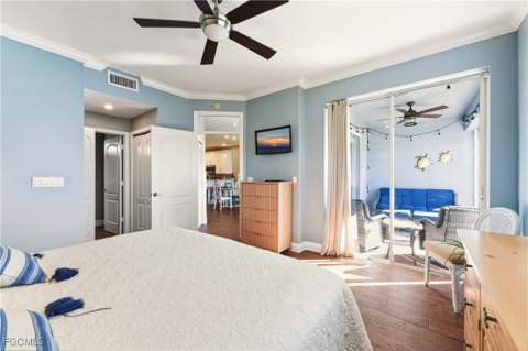 230 Newport Dr 602, Naples FL - photo 20 of 36