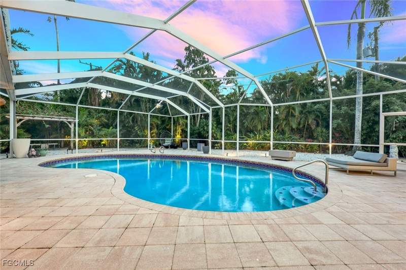 4 bedroom SingleFamilyResidence at 2943 Valencia Way, Valencia Terrace, Fort Myers — photo 2