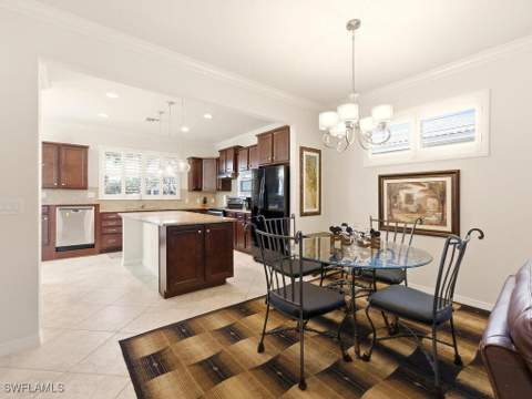 10960 Glenhurst St, Fort Myers FL - photo 10 of 40