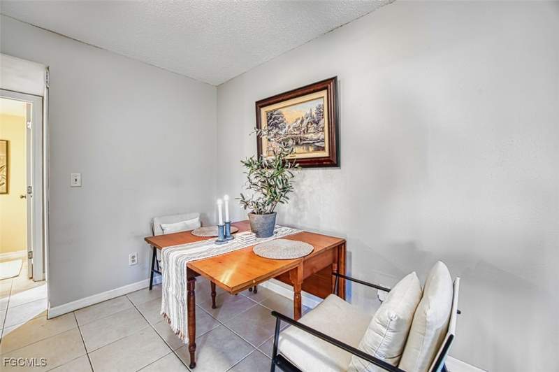 2 bedroom Townhouse at 1444 Park Shore Cir 3, Hamlet, Fort Myers — photo 4