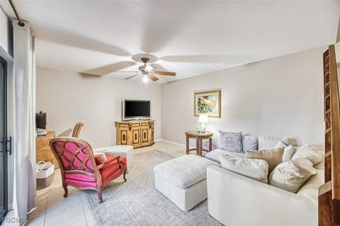 1444 Park Shore Cir 3, Fort Myers FL - photo 7 of 30