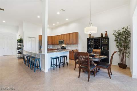 9340 Triana Ter 284, Fort Myers FL - photo 11 of 39