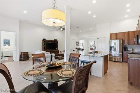 9340 Triana Ter 284, Fort Myers FL - photo 13 of 39
