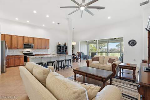 9340 Triana Ter 284, Fort Myers FL - photo 8 of 39