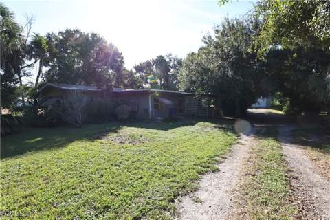 253 W Mariana Ave, North Fort Myers FL - photo 23 of 23