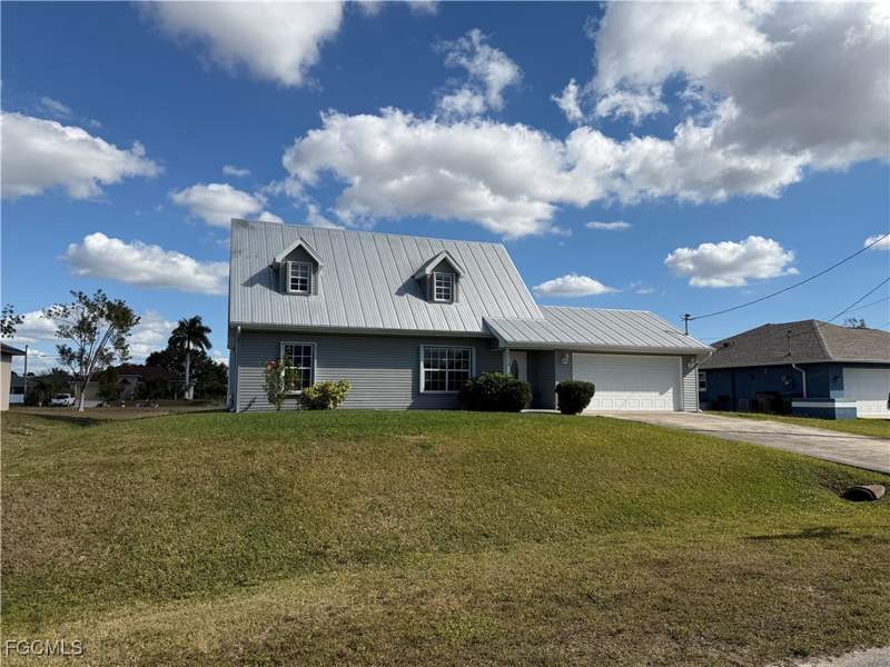 3 bedroom SingleFamilyResidence at 2113 NW 22nd Ave, Cape Coral, Cape Coral — photo 2