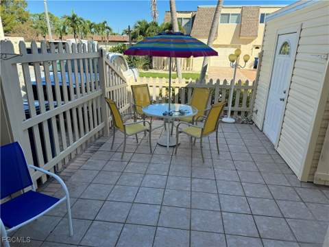5773 Bass Cir, Fort Myers FL - photo 15 of 43