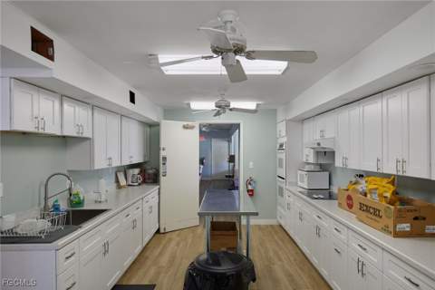 5773 Bass Cir, Fort Myers FL - photo 19 of 43
