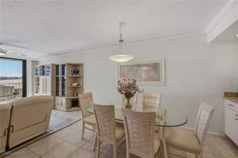 320 Seaview Ct 1409, Marco Island FL - photo 12 of 18
